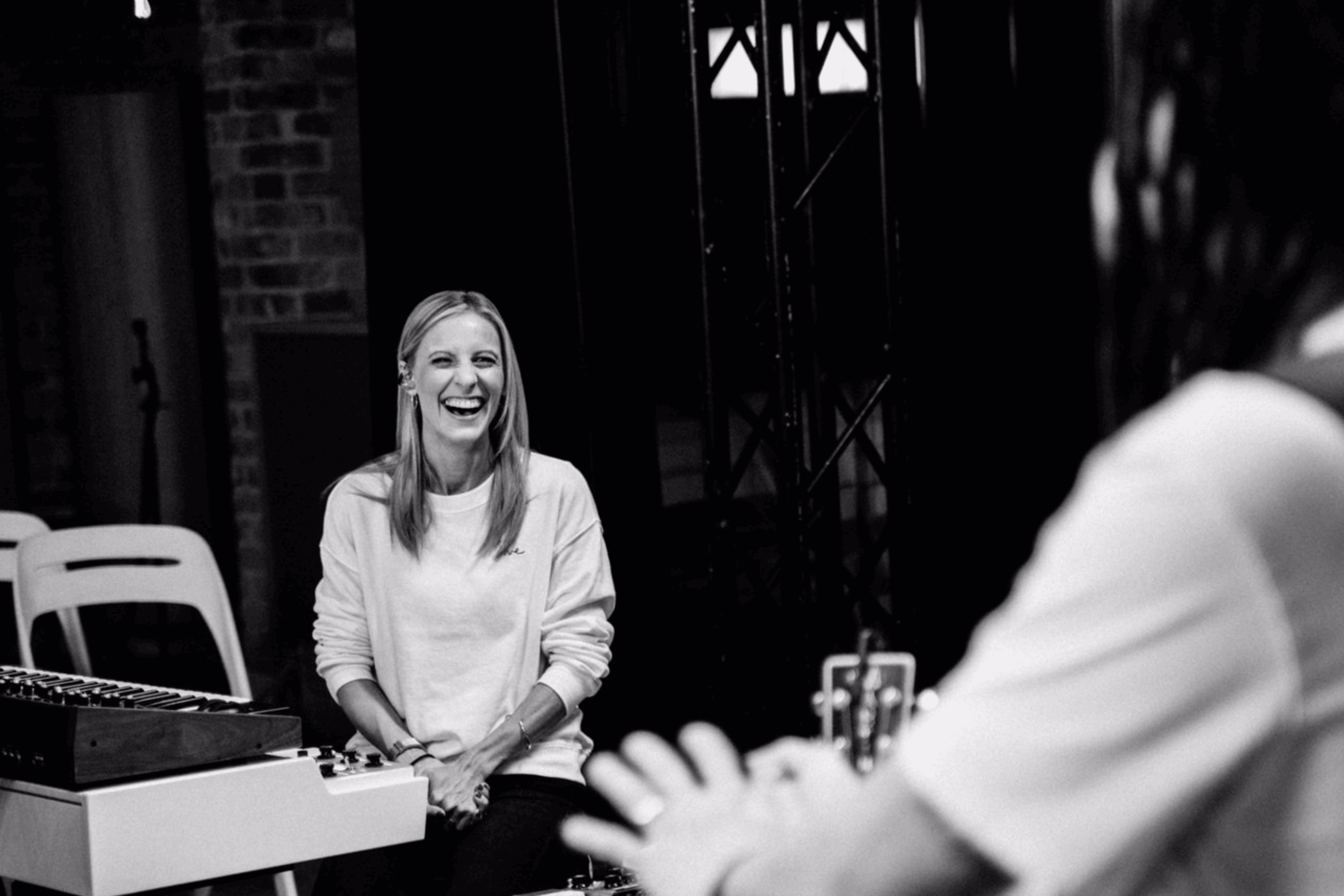 AUTS NIGE SMILING_SMALL